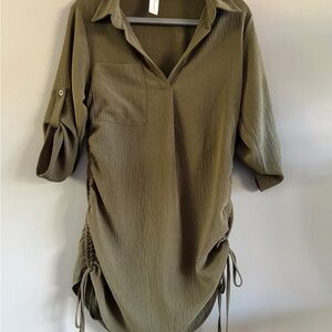 B Tunic Shirt Womens XS Olive Green